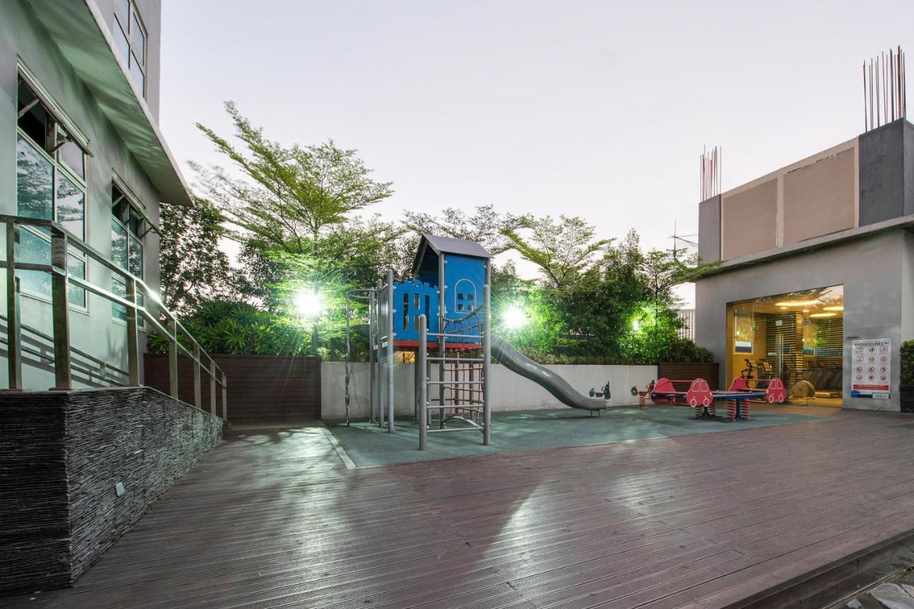 โอโย 508 วิสตา วิล ทาวเวอร์ Hotel มะนิลา ภายนอก รูปภาพ